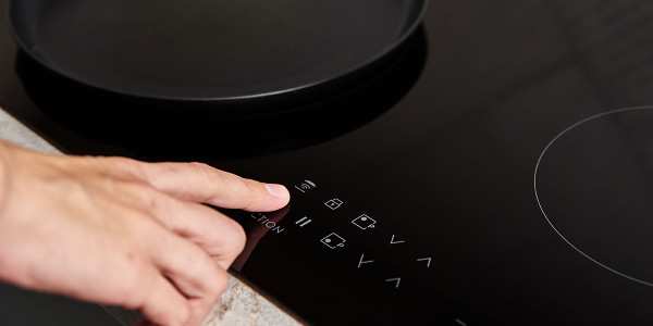 Reforma de Cocinas Atienza · Electrodomésticos de Primeras Marcas Reconocidas