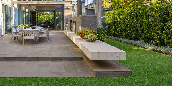 Rehabilitación / Reformas de Casas Yélamos de Arriba · Reforma de Jardines y Exteriores